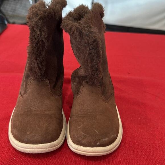 Timberland Brown Winter Boots with Fur Lining - Picture 2 of 4